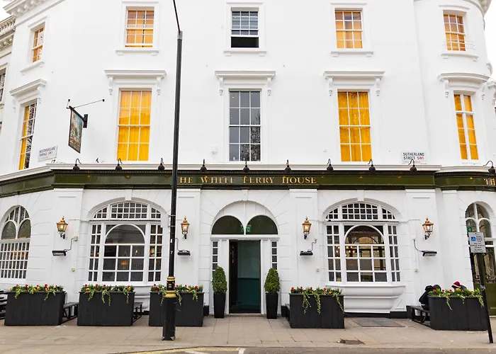 Publove @ The White Ferry, Victoria Londres
